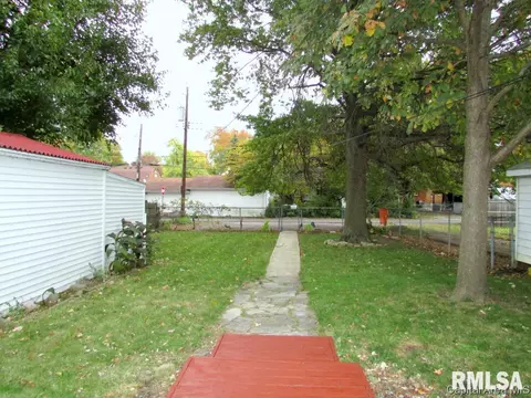 2424 S 5th, Springfield, IL 62703 photo 12