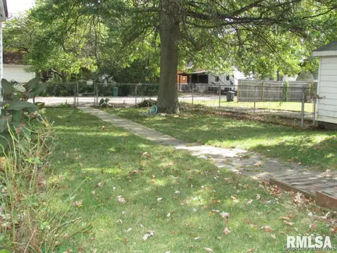 2424 S 5th, Springfield, IL 62703 photo 11