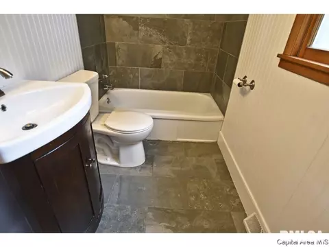 52 Bel Aire Dr, Springfield, IL 62703 photo 28