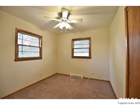52 Bel Aire Dr, Springfield, IL 62703 photo 26