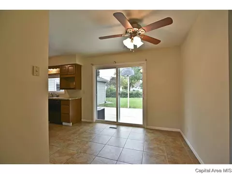 52 Bel Aire Dr, Springfield, IL 62703 photo 13