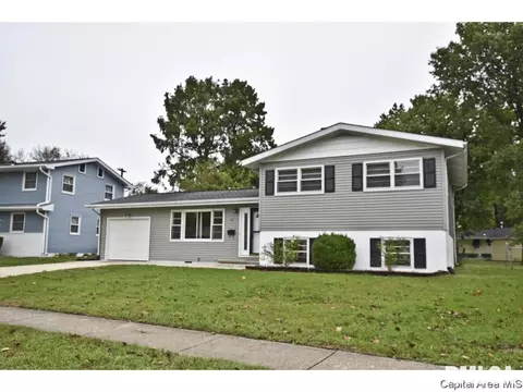 52 Bel Aire Dr, Springfield, IL 62703 photo 4