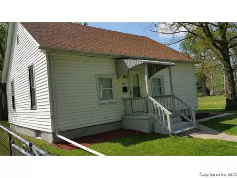 1011 S 12th St, Springfield, IL 62703 photo 2