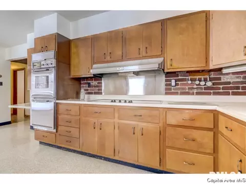 223 N Koke Ml, Springfield, IL 62711 photo 17