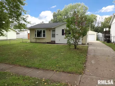 1833 N Albany St, Springfield, IL 62702 photo 3