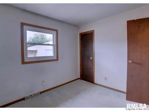 1833 N Albany St, Springfield, IL 62702 photo 26