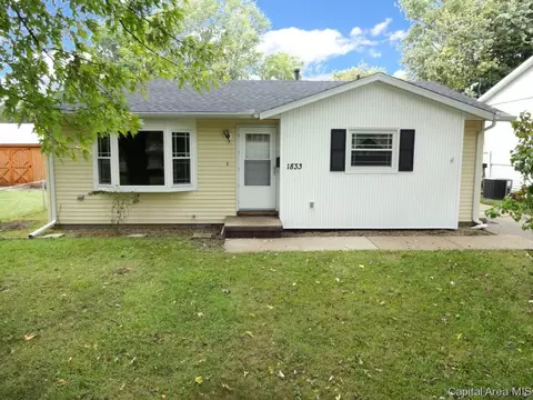 1833 N Albany St, Springfield, IL 62702 photo 1