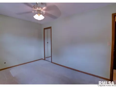 1833 N Albany St, Springfield, IL 62702 photo 18