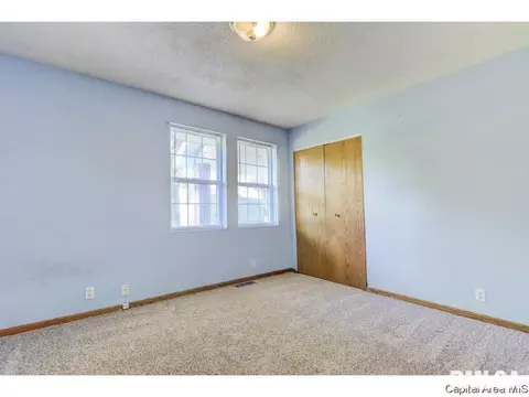 1844 Bruns Ln, Springfield, IL 62702 photo 15
