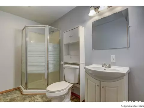 1844 Bruns Ln, Springfield, IL 62702 photo 22