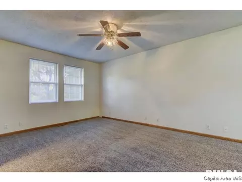 1844 Bruns Ln, Springfield, IL 62702 photo 23