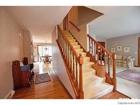 4001 Eagle Wing, Springfield, IL 62711 photo 4