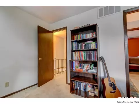 20 Brookside Pl, Springfield, IL 62704 photo 18