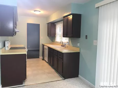 40 Bonneville Dr, Springfield, IL 62707 photo 10