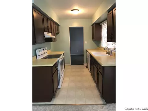 40 Bonneville Dr, Springfield, IL 62707 photo 11