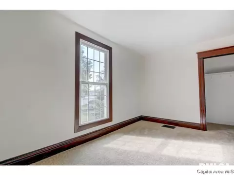 709 S 12th St, Springfield, IL 62703 photo 18