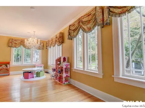 1619 Bates, Springfield, IL 62704 photo 14