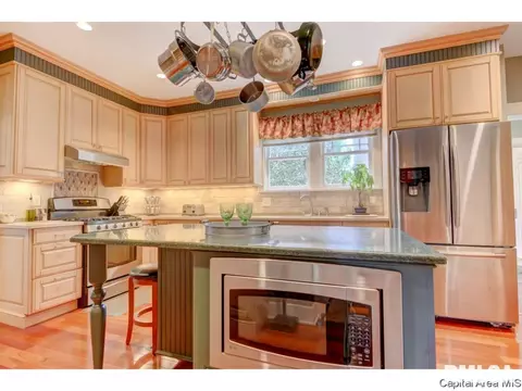1619 Bates, Springfield, IL 62704 photo 8