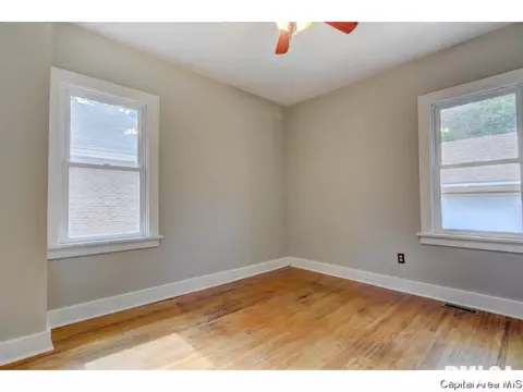 1925 S Walnut St, Springfield, IL 62704 photo 19