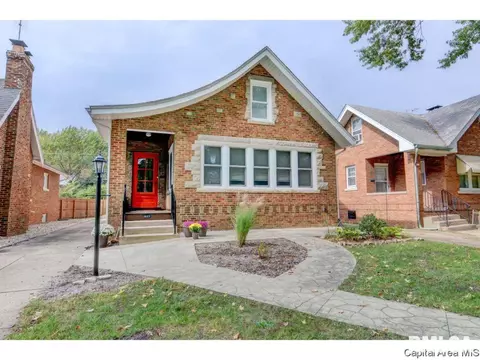 1925 S Walnut St, Springfield, IL 62704 photo 1