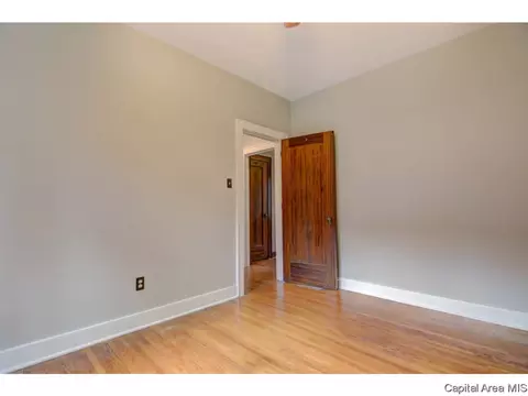 1925 S Walnut St, Springfield, IL 62704 photo 20