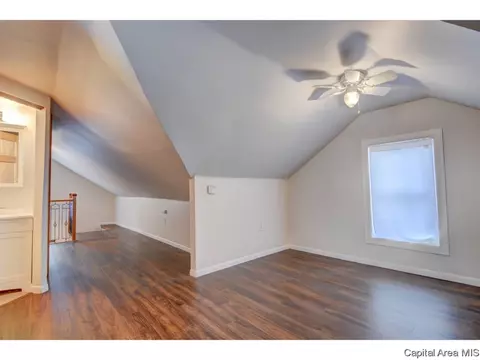 1925 S Walnut St, Springfield, IL 62704 photo 16