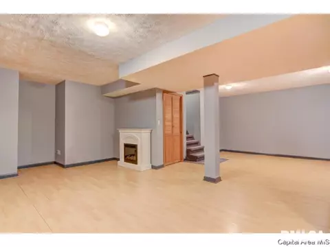 2625 Tahoe Dr, Springfield, IL 62707 photo 25