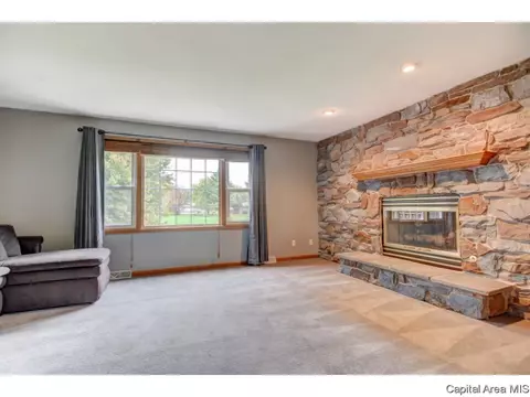 2625 Tahoe Dr, Springfield, IL 62707 photo 15