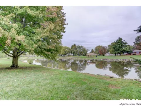 2625 Tahoe Dr, Springfield, IL 62707 photo 4