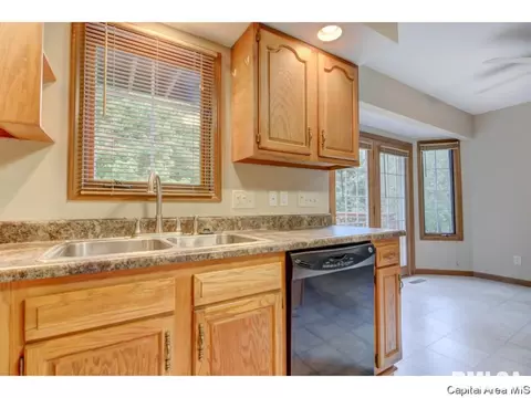 2625 Tahoe Dr, Springfield, IL 62707 photo 14