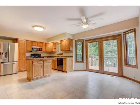 2625 Tahoe Dr, Springfield, IL 62707 photo 12