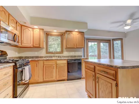 2625 Tahoe Dr, Springfield, IL 62707 photo 11
