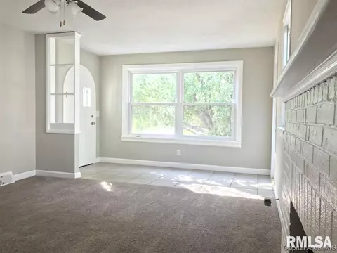 501 E Iles, Springfield, IL 62703 photo 10