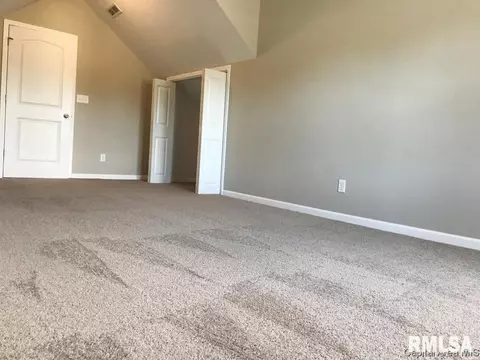 501 E Iles, Springfield, IL 62703 photo 13