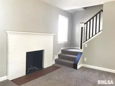 501 E Iles, Springfield, IL 62703 photo 11