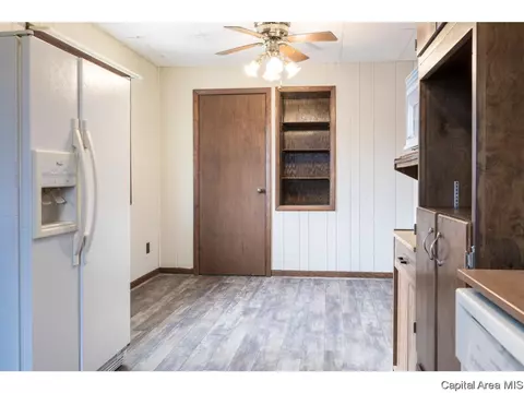 230 E Houston Street St, Springfield, IL 62707 photo 6