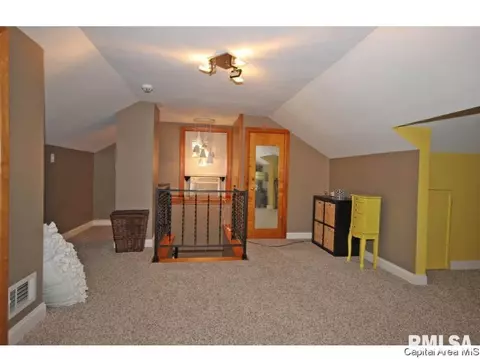 2140 Marland St, Springfield, IL 62702 photo 15