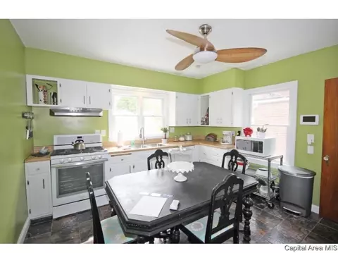 2140 Marland St, Springfield, IL 62702 photo 7