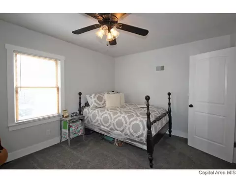 2140 Marland St, Springfield, IL 62702 photo 10