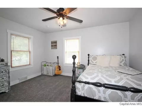 2140 Marland St, Springfield, IL 62702 photo 11