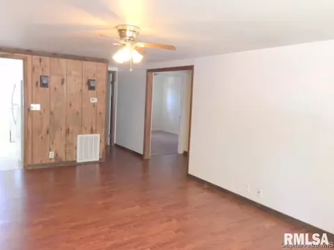3225 Mars, Springfield, IL 62702 photo 15