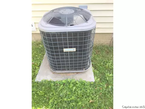 3225 Mars, Springfield, IL 62702 photo 19