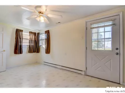 3225 Mars, Springfield, IL 62702 photo 3