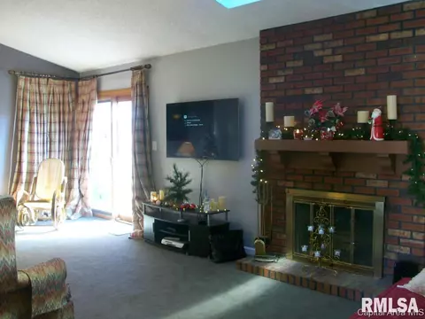 2940 Flowerbrook Ct, Springfield, IL 62702 photo 6