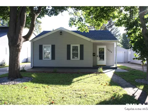 1920 N 21st St, Springfield, IL 62702 photo 1