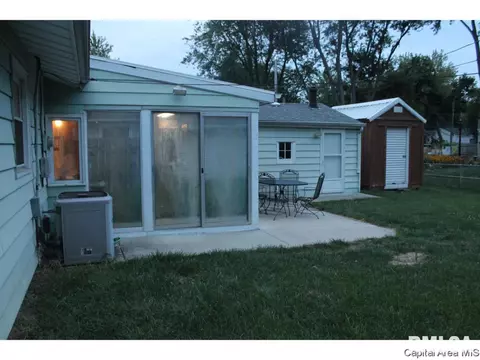 94 Windsor, Springfield, IL 62702 photo 33