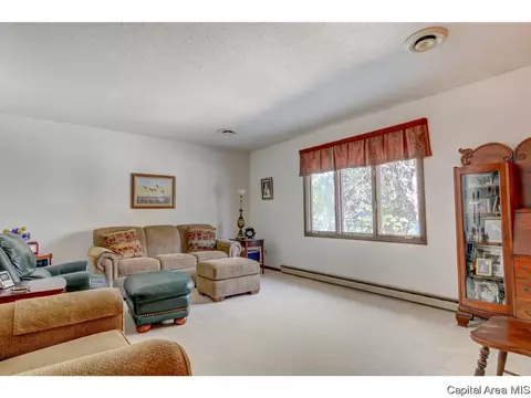 72 Greencastle, Springfield, IL 62707 photo 3