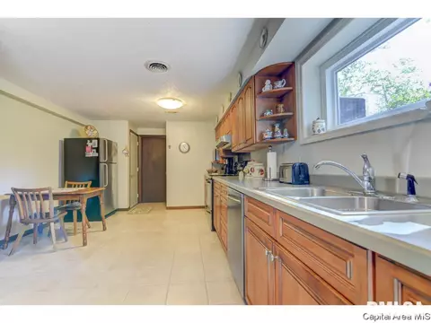 72 Greencastle, Springfield, IL 62707 photo 9
