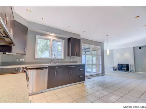 1750 W Ash St, Springfield, IL 62704 photo 17