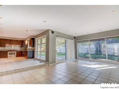 1750 W Ash St, Springfield, IL 62704 photo 15